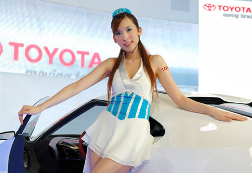 2011年06月01日 - 0.2的生命 - 零点二：平民八卦论